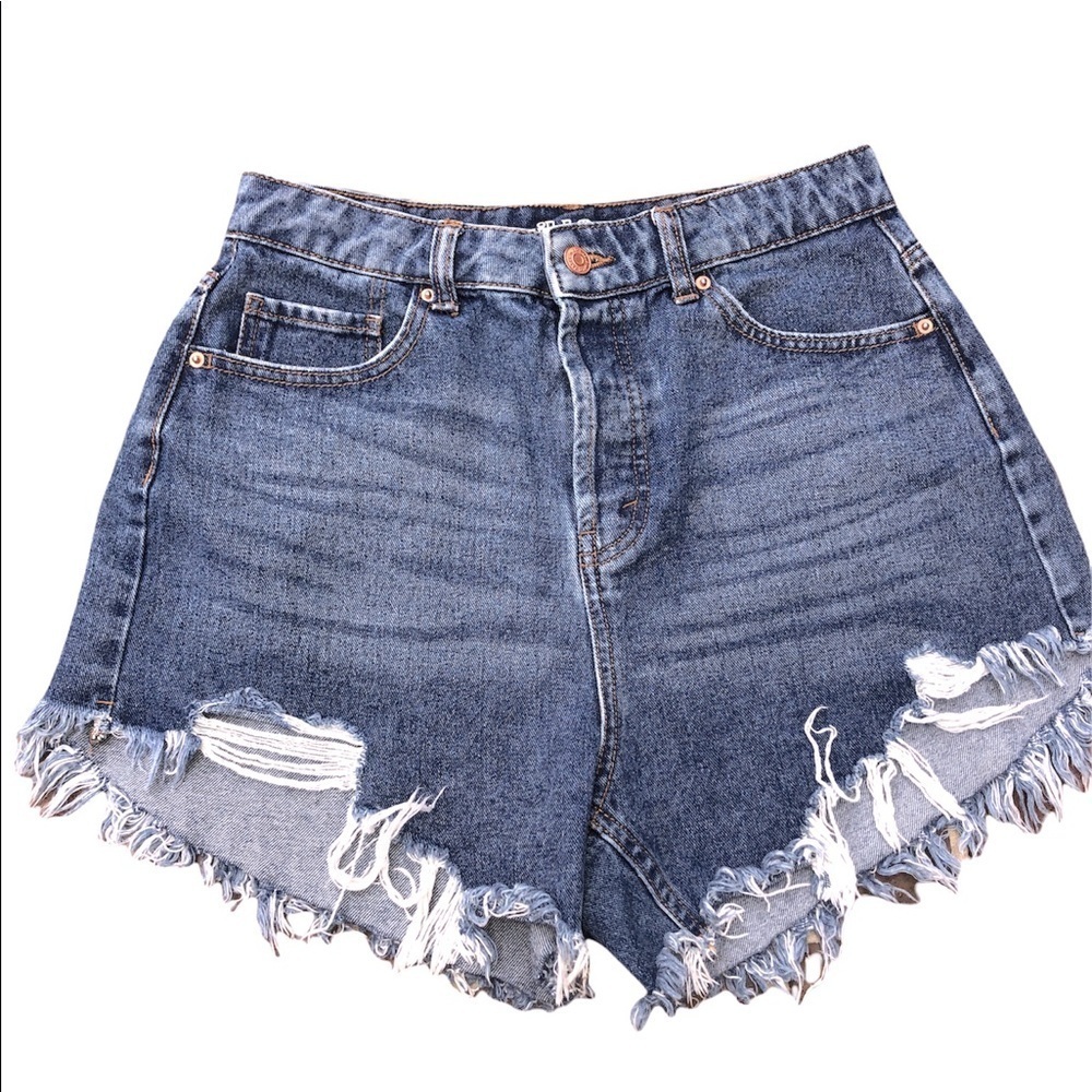Wild Fable size 6 high rise distressed denim short